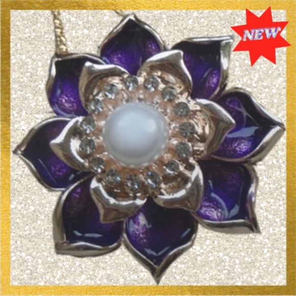 Purple Rhinestone Flower Enamel Necklace/Brooch Faux Pearl Inset - Picture 1 of 5